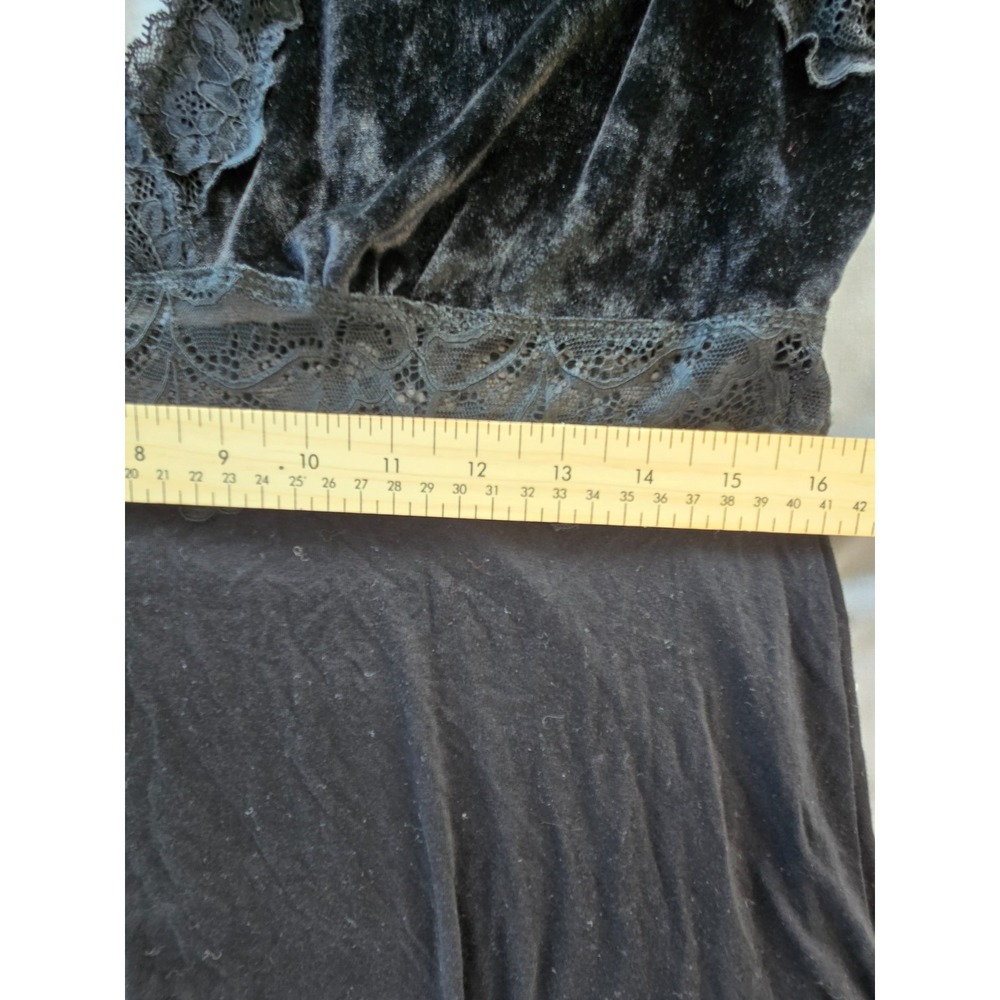 Tahari Black Lace Velour Sleepwear Top Sz L Overlay Sleeveless VNeck Mesh Whimsy - Picture 10 of 14
